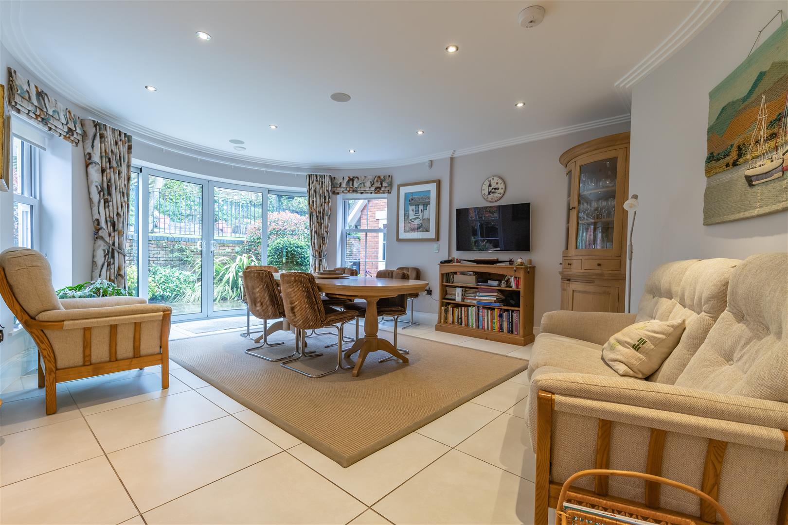 Property information Luxury & Prestige